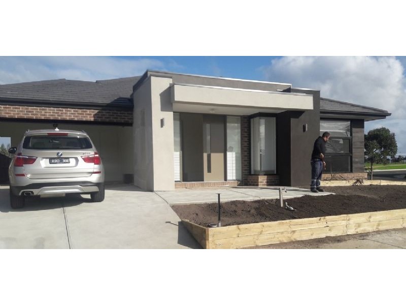 2 Orpheus Street, Point Cook VIC 3030