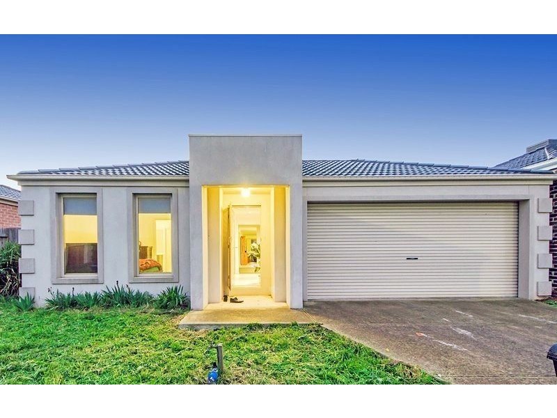 14 Barmera Way, Truganina VIC 3029