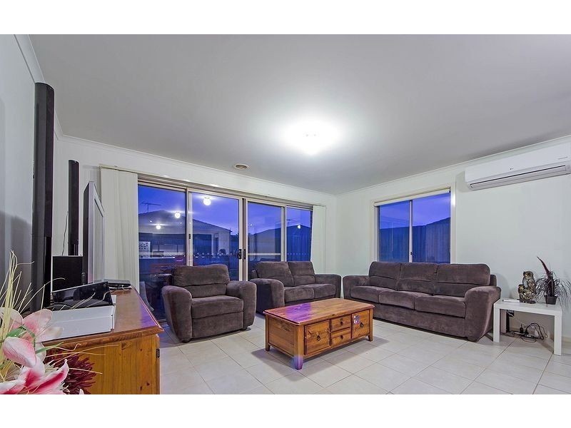 14 Barmera Way, Truganina VIC 3029