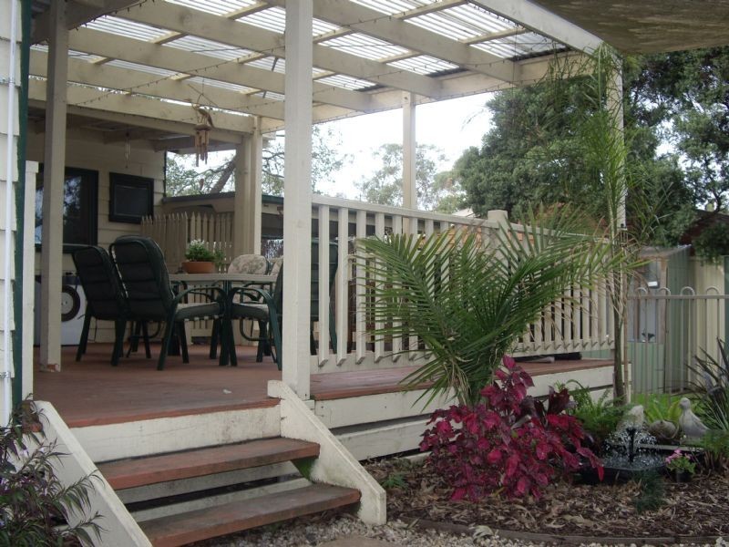 5 HOWELL STREET, Crib Point VIC 3919