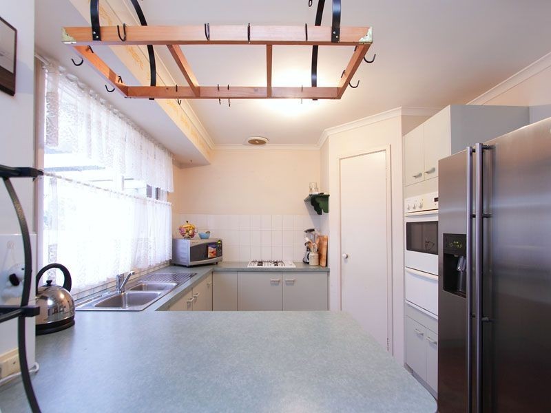 16 BRYDON COURT, Hastings VIC 3915