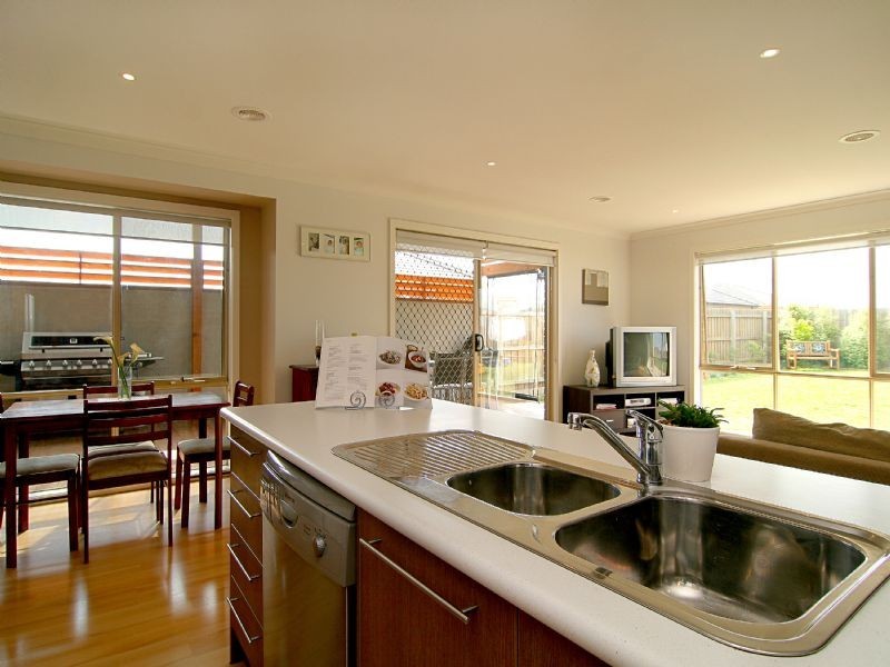 10 JARROD DRIVE, Hastings VIC 3915