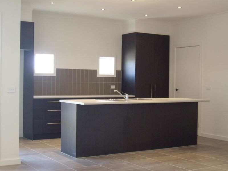 9 JILLIAN PLACE, Hastings VIC 3915