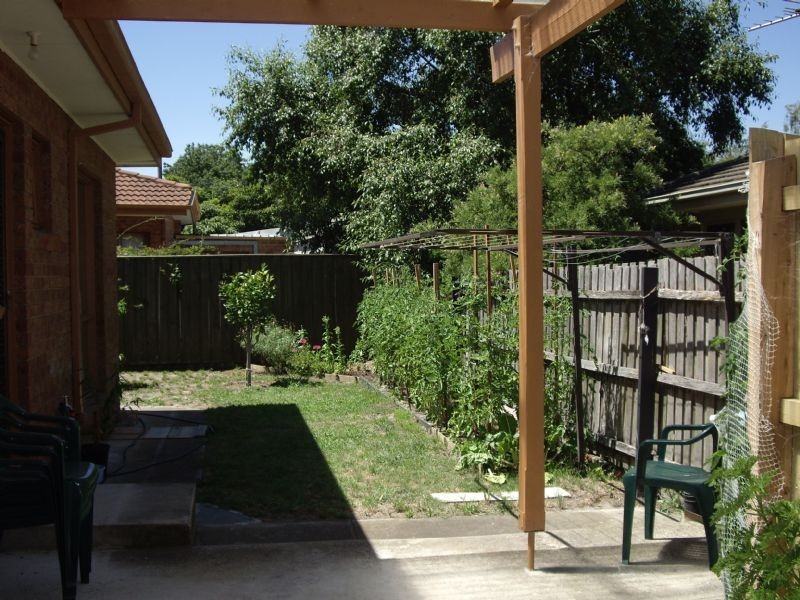 2/1 HERRING STREET, Hastings VIC 3915