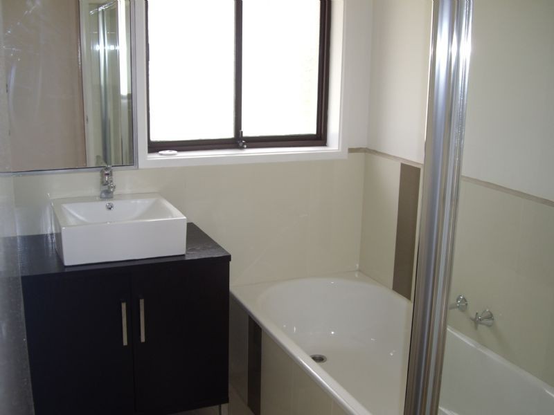 32 DOUGLAS STREET, Hastings VIC 3915