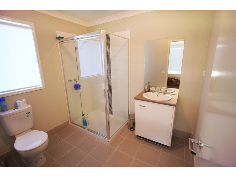 5 JILLIAN PLACE, Hastings VIC 3915