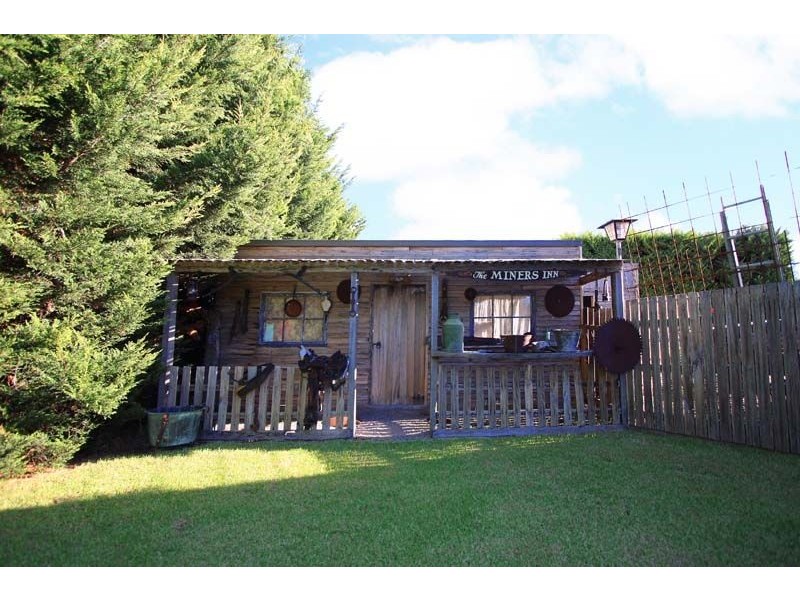 19 PARK STREET, Bittern VIC 3918