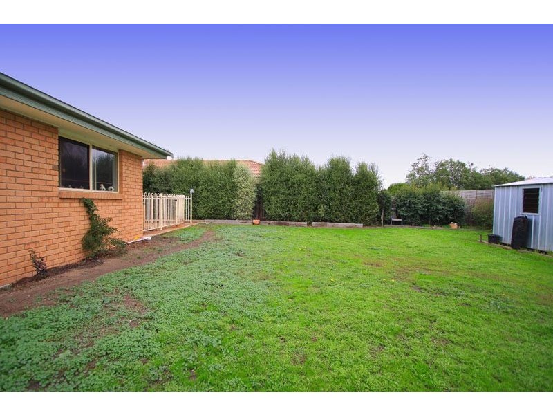 5 THOMAS PLACE, Hastings VIC 3915