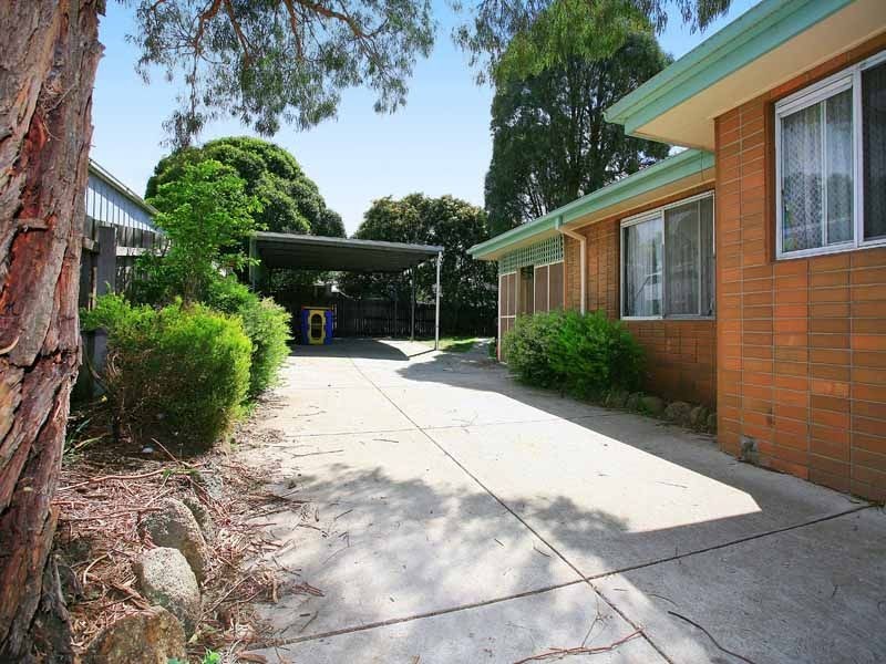 10 JUNEE COURT, Hastings VIC 3915