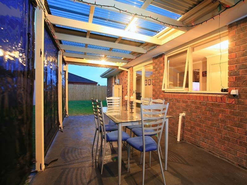 14 TAVEN STREET, Hastings VIC 3915