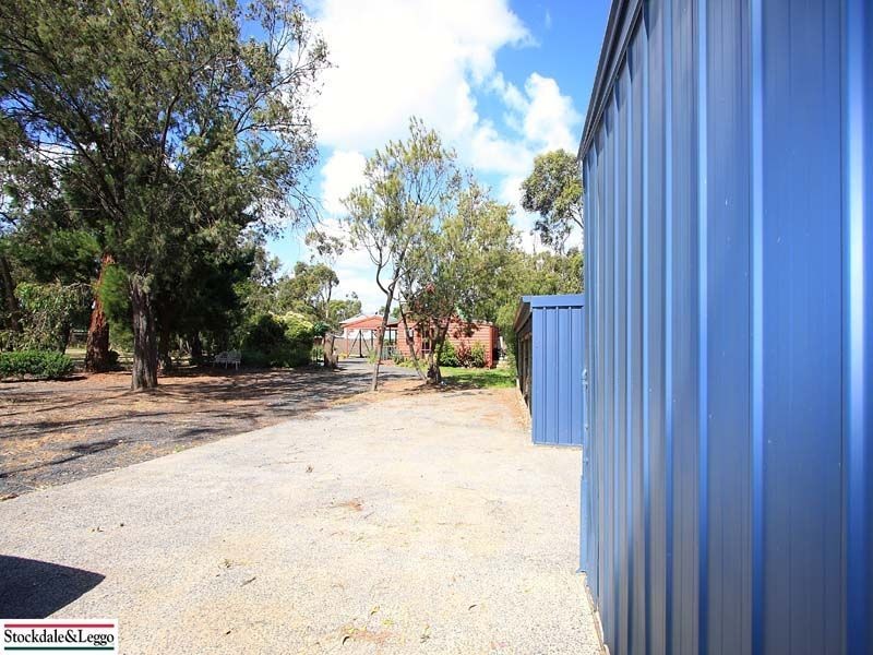 6 CENTRE AVENUE, Bittern VIC 3918