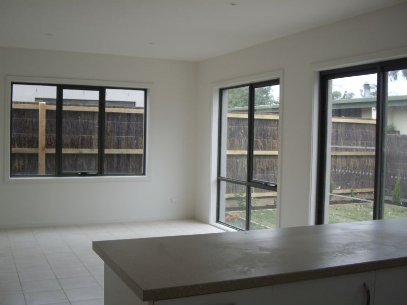 1/10 MURIEL STREET, Crib Point VIC 3919