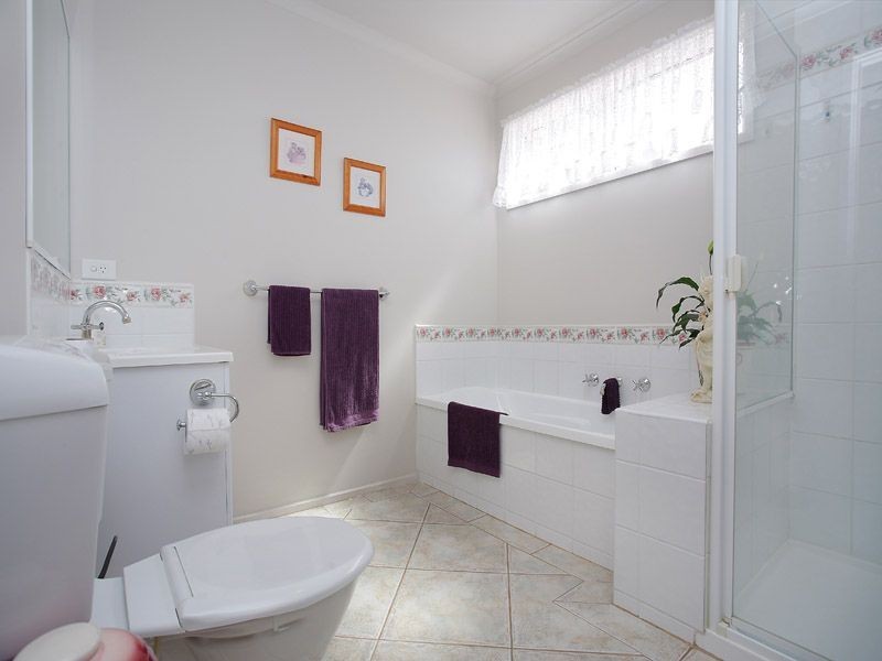 4 Windrest Place, Hastings VIC 3915