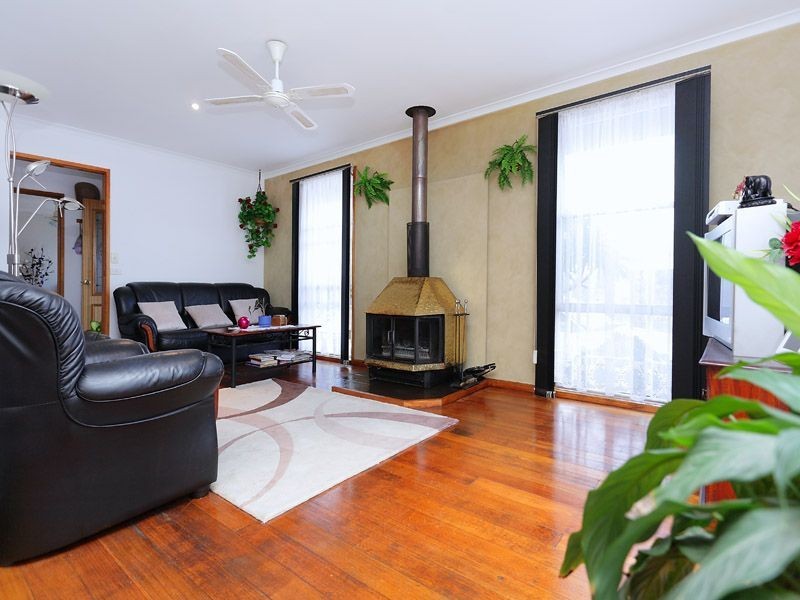 9 Curlew Court, Hastings VIC 3915