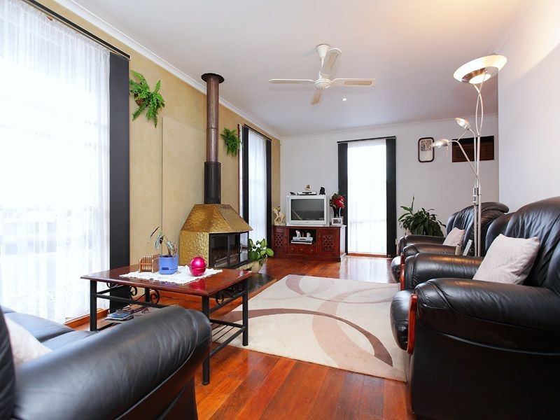 9 Curlew Court, Hastings VIC 3915