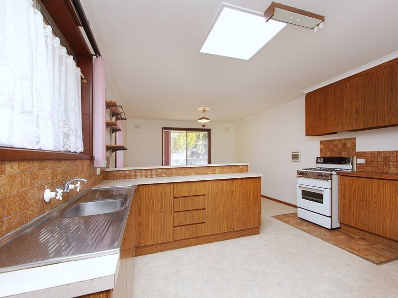 21 PENSHURST AVENUE, Hastings VIC 3915