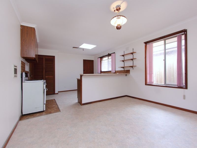 21 PENSHURST AVENUE, Hastings VIC 3915