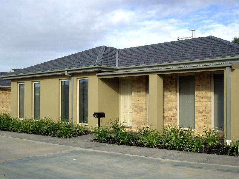 2 JAMES HIRD DRIVE, Hastings VIC 3915