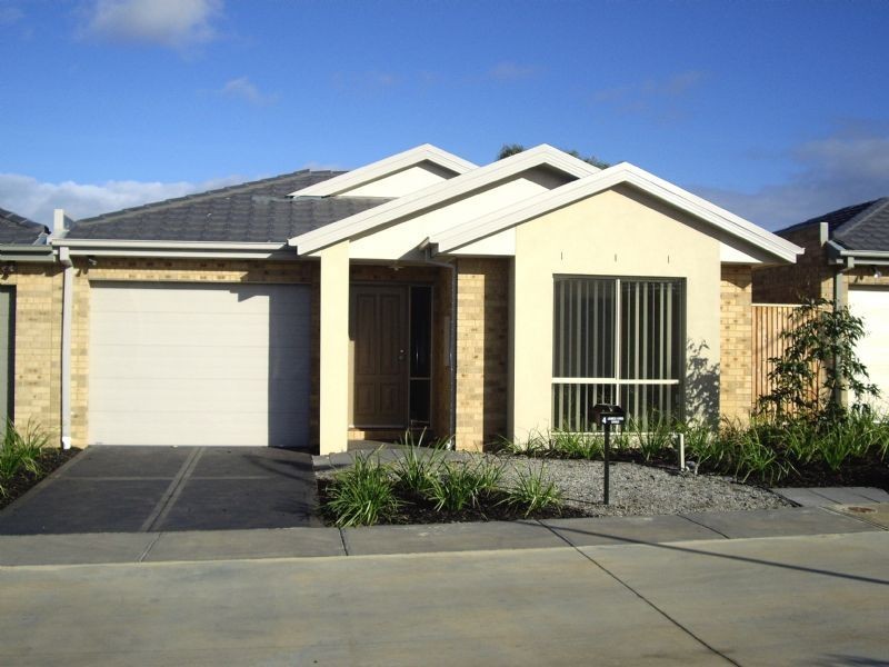 4 JAMES HIRD DRIVE, Hastings VIC 3915