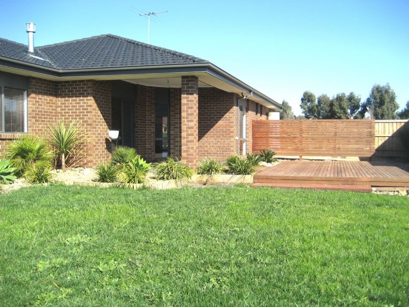 10 Tara Drive, Hastings VIC 3915