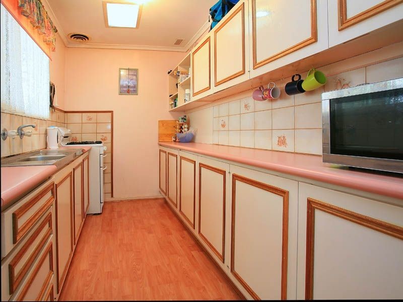 10 Junee Court, Hastings VIC 3915