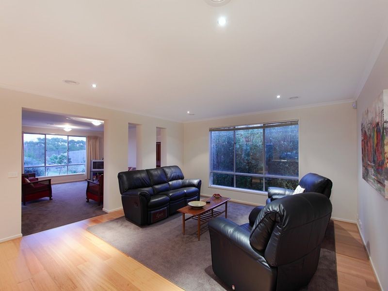 34 Warranqite Crescent, Hastings VIC 3915