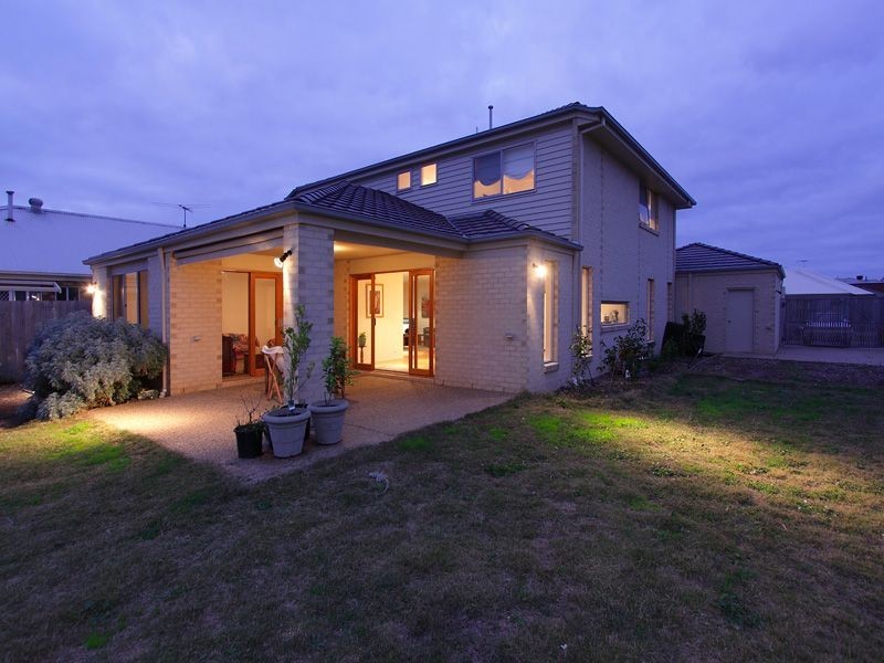 34 Warranqite Crescent, Hastings VIC 3915