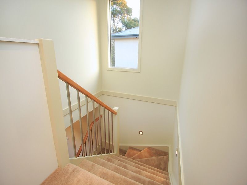 2/28 Martin Street, Hastings VIC 3915