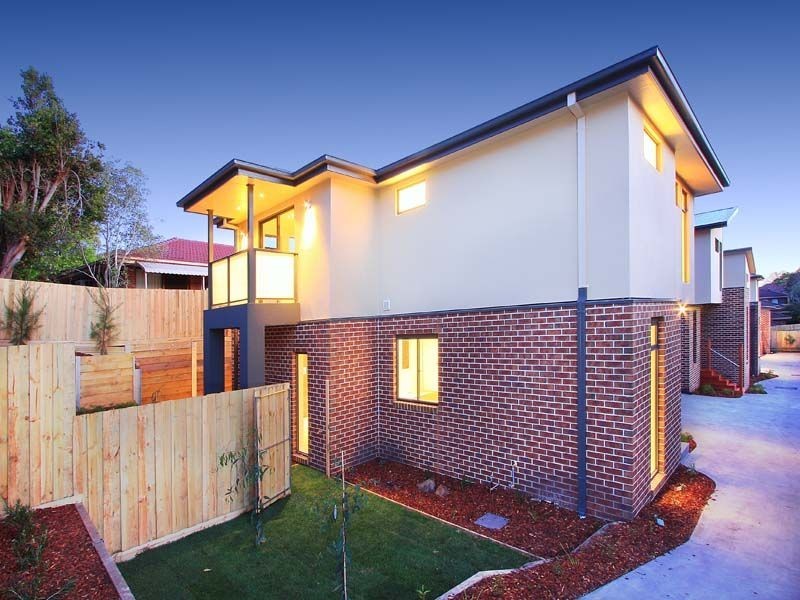 2/28 Martin Street, Hastings VIC 3915