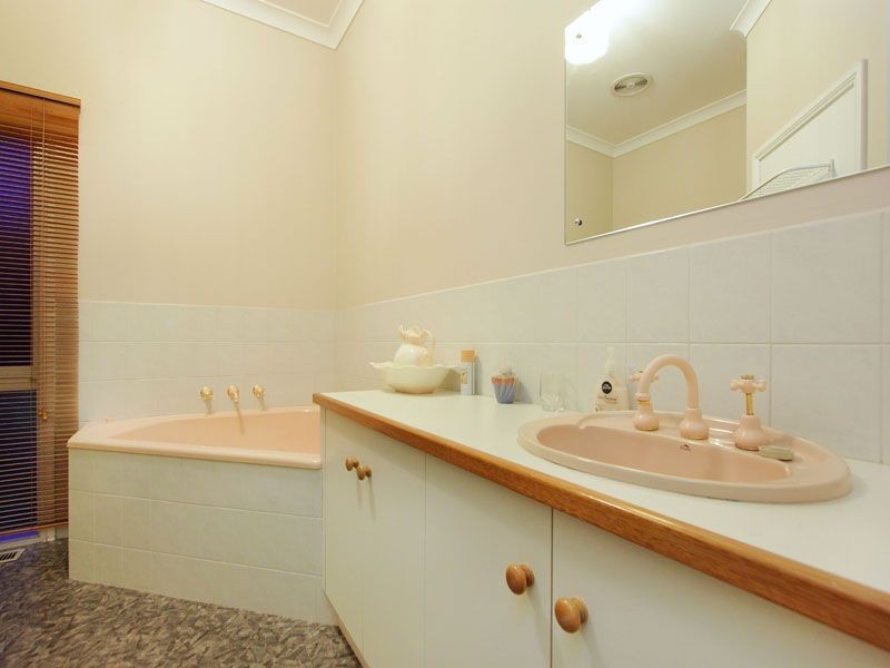 12 Milne Street, Crib Point VIC 3919