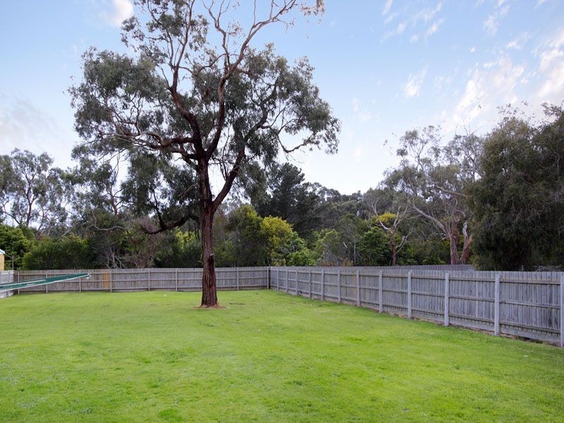 12 Milne Street, Crib Point VIC 3919
