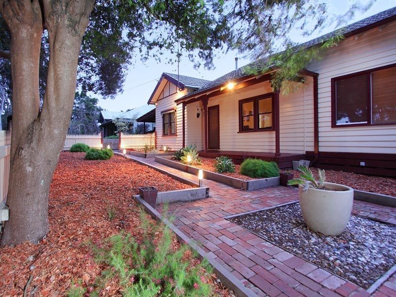 12 Milne Street, Crib Point VIC 3919