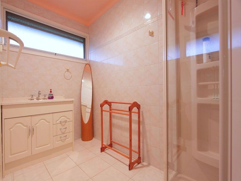 4 Janeen Court, Crib Point VIC 3919