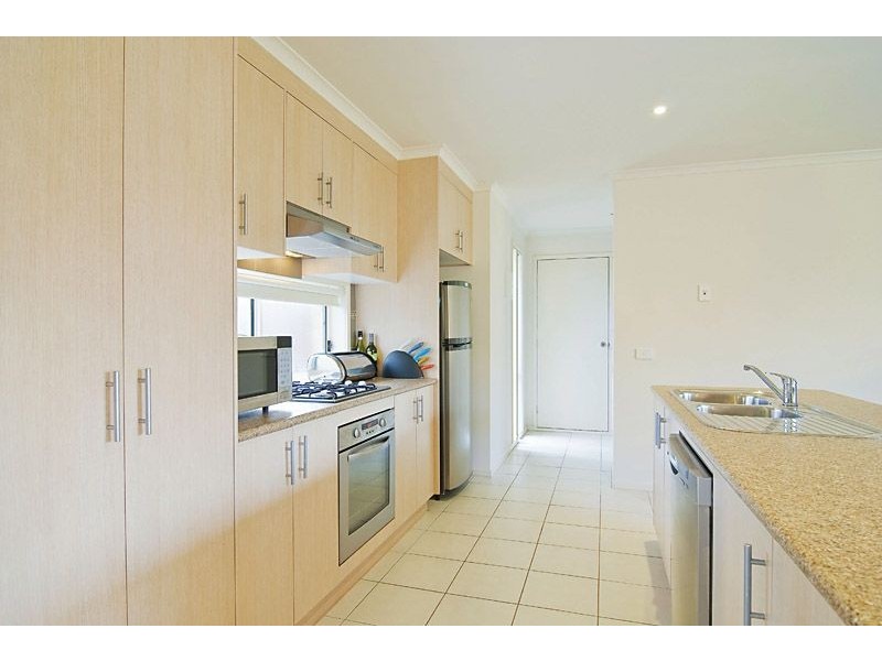 4/250 High Street, Hastings VIC 3915