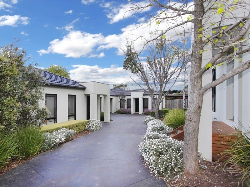 4/17-19 Douglas Street, Hastings VIC 3915