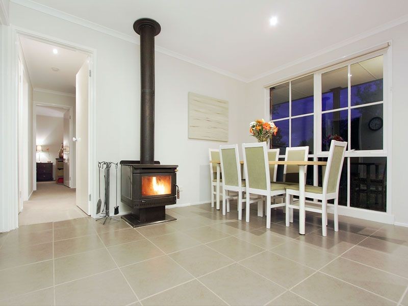 14 Cedar Drive, Hastings VIC 3915