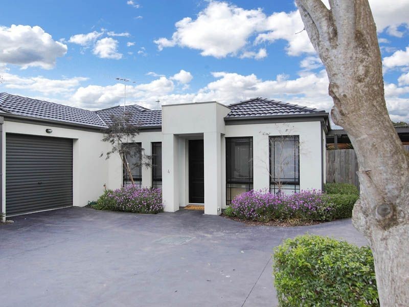 4/17-19 Douglas Street, Hastings VIC 3915