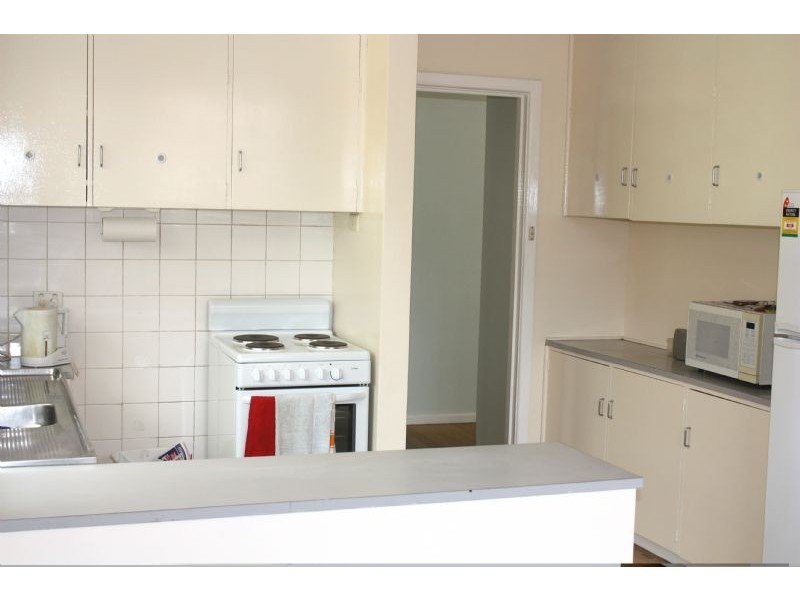 8 Milne Street, Crib Point VIC 3919