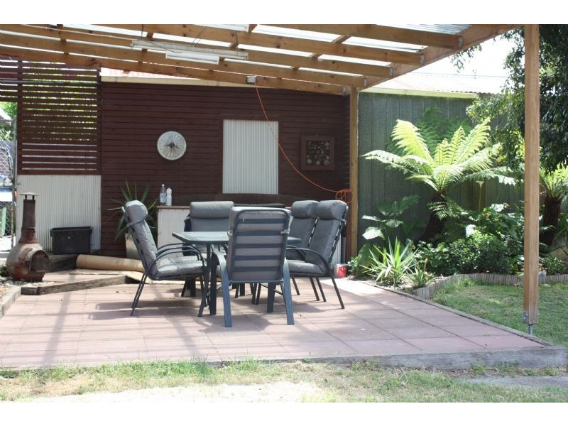 8 Milne Street, Crib Point VIC 3919