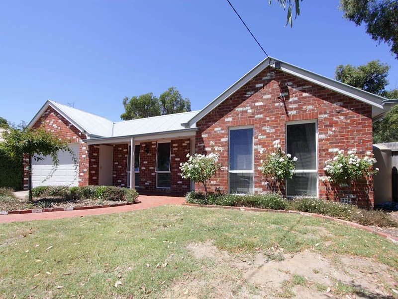 13 Flinders Street, Bittern VIC 3918