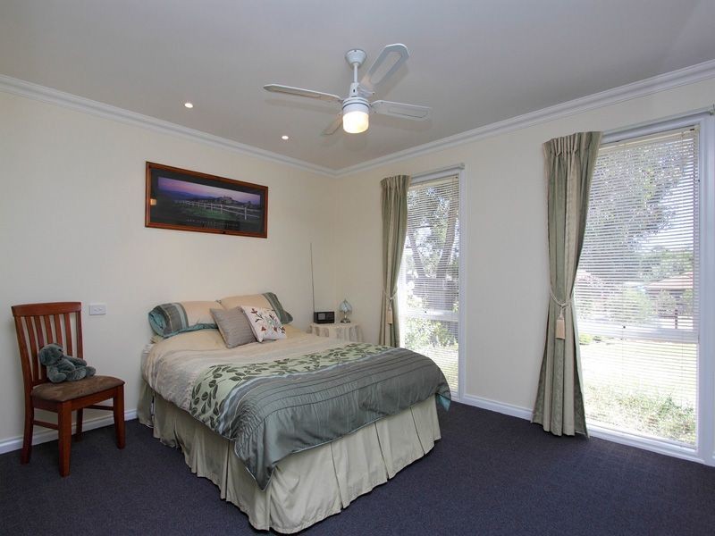 13 Flinders Street, Bittern VIC 3918