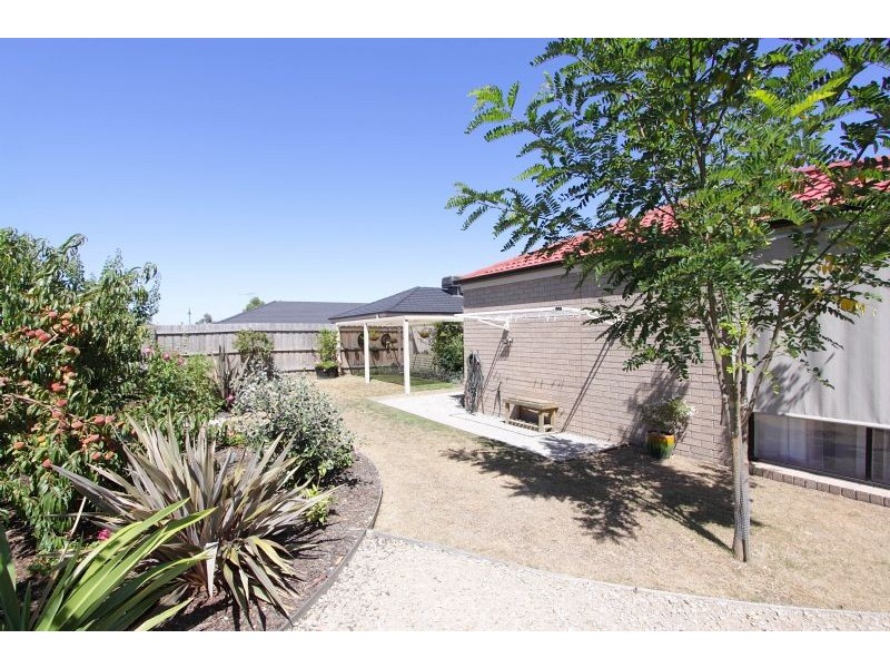 24 Mariners Way, Hastings VIC 3915