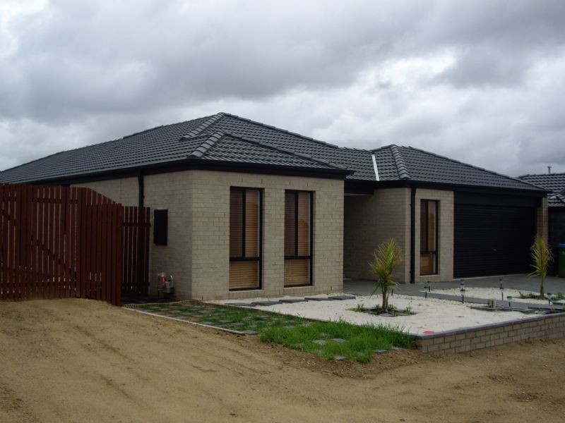 6 Forbes Place, Hastings VIC 3915