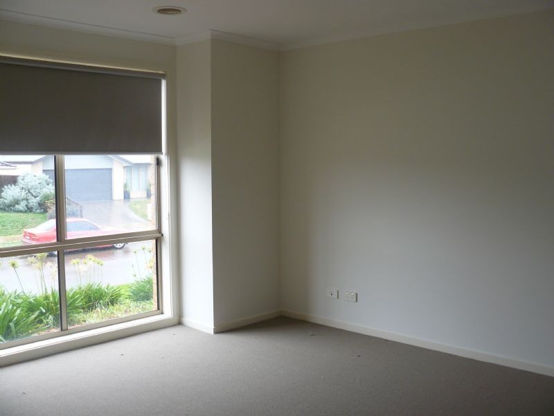 14 Spruce Drive, Hastings VIC 3915