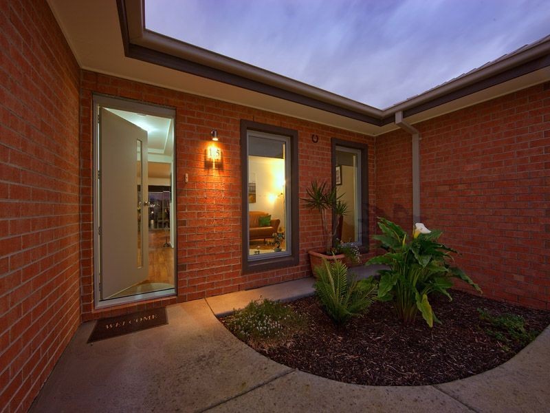 15 Victor Drive, Hastings VIC 3915