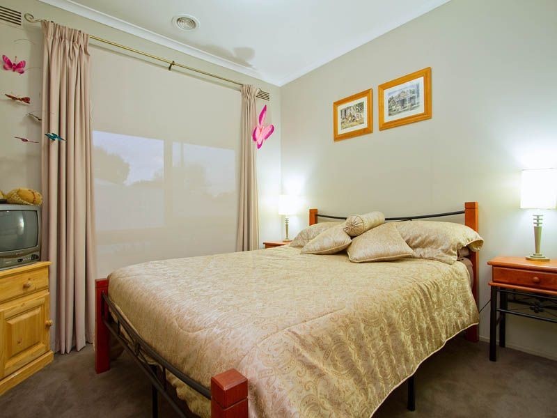 14 Taven Street, Hastings VIC 3915