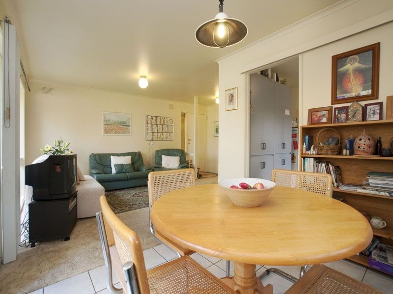 14 Robertson Street, Hastings VIC 3915