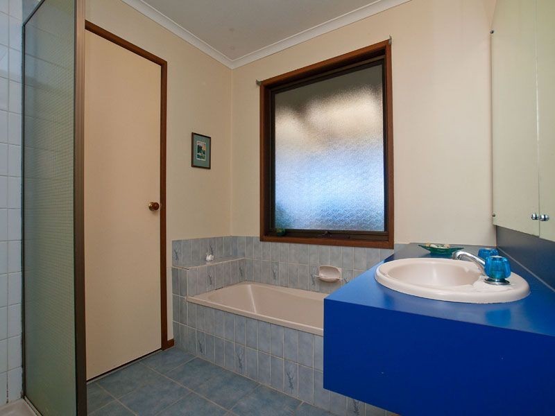 14 Robertson Street, Hastings VIC 3915