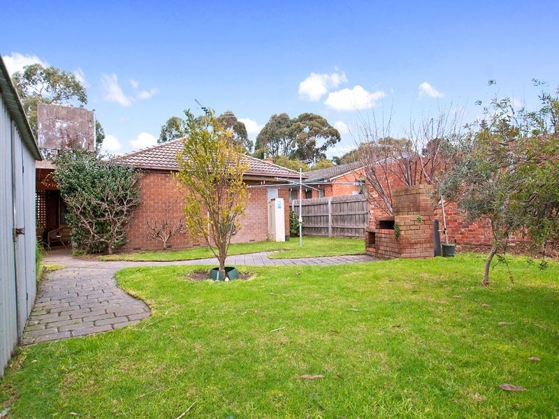 14 Robertson Street, Hastings VIC 3915