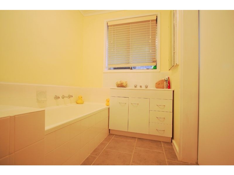 6 Ovens Court, Hastings VIC 3915